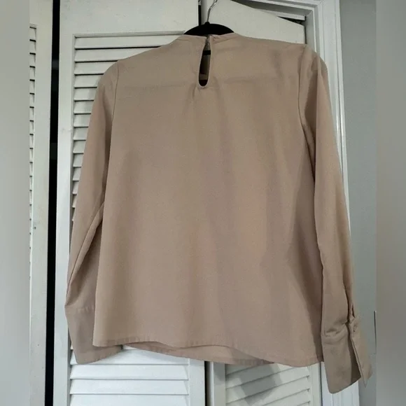 3 set of blouses - Picture 5 of 5